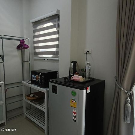 Hotel Min House à Lamphun Extérieur photo