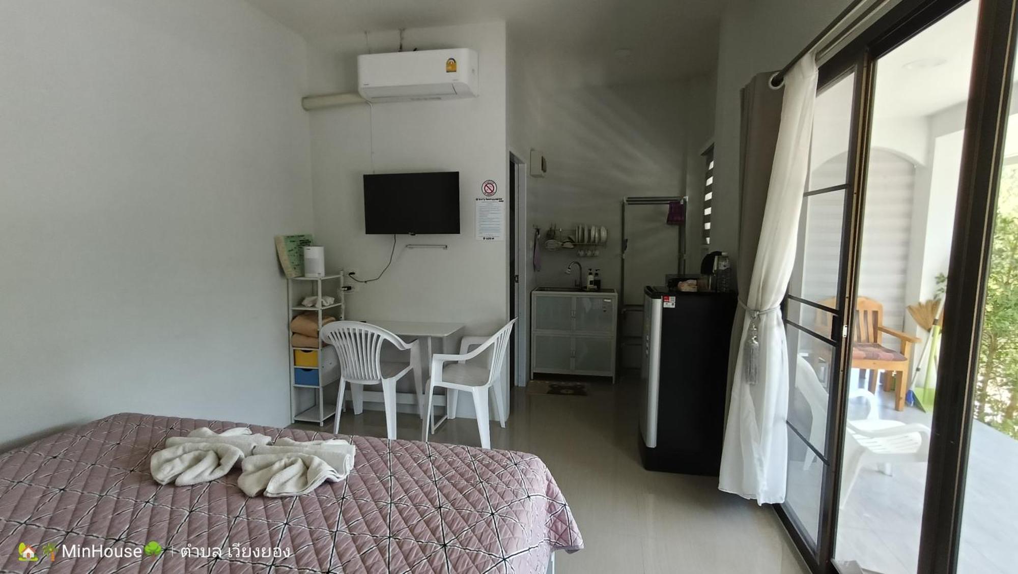 Hotel Min House à Lamphun Extérieur photo